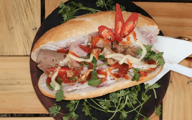 Tiệm bánh mì số 7