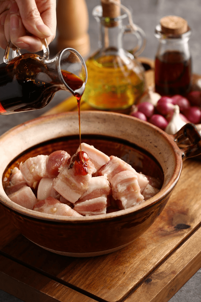 Cách nấu thịt kho tàu 100 năm của người Trung Quốc