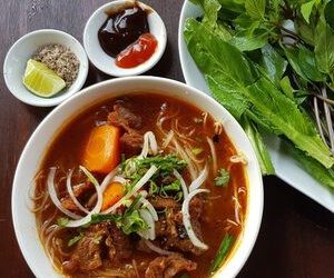 Ngự quán bún bò Huế