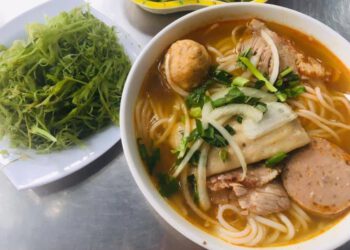 Bún bò Huế Sông Hương