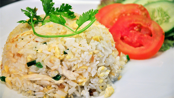 Cơm gà cá mặn - Món ăn ngon tại Đồng Nai