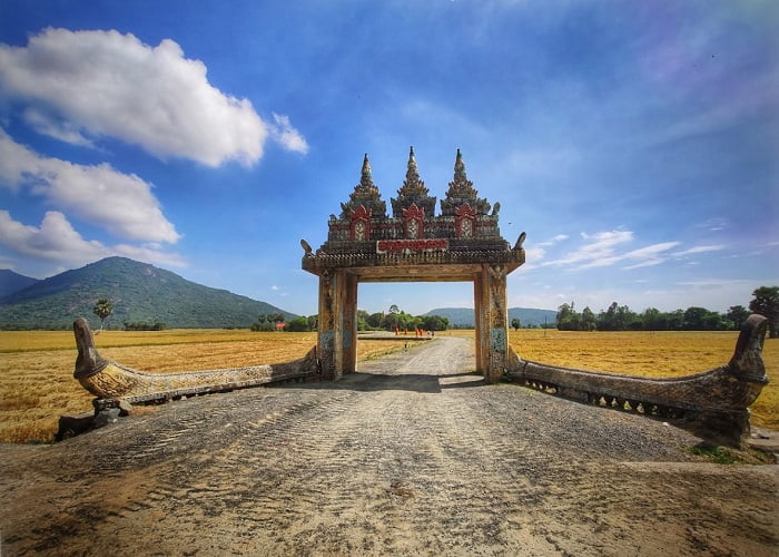 Cổng trời Khmer Koh Kas