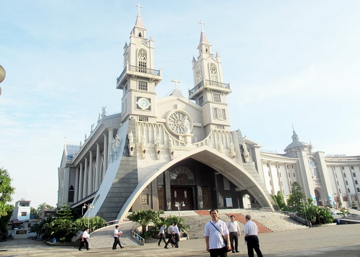 Nhà thờ chính tòa giáo phận Thái Bình